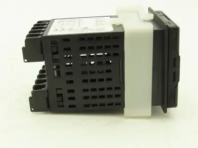 Omron E5CN-C2TD PLC Temperature Controller Module 24V Panel Mount