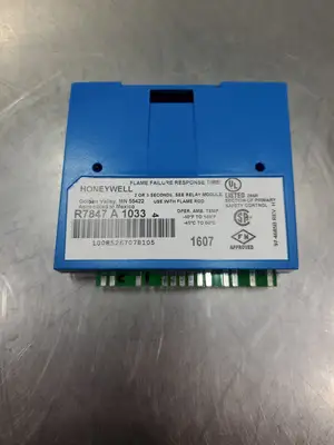 Used Honeywell R7847 A 1033 RECTIFICATION FLAME AMPLIFIER PLC Temperature Modules South Carolina US | Palmetto Automation #1159425