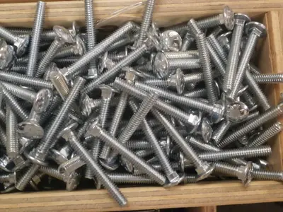 Carriage Bolts (10 pcs) 1/4-20 X 2" - Zinc Plated - 307A - Coarse Thread