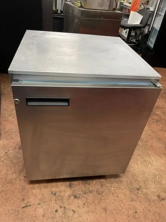 Used Delfield Used Delfield 406CA Undercounter Refrigerator with Casters 120V Undercounter Refrigerators Illinois US | Falcon Restaurant Supply #1376142