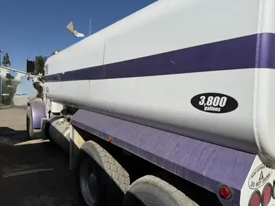Used 2014 PETERBILT 365 Water Trucks California US | Ben Kaplan Equipment #1446336