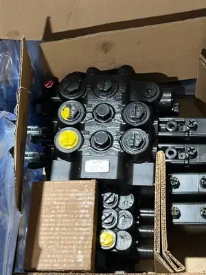 Hydraulic Valve Bank