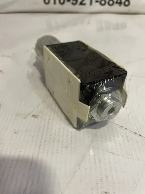 Brevini AM3RDP1C3004 Hydraulic Directional Control Valve