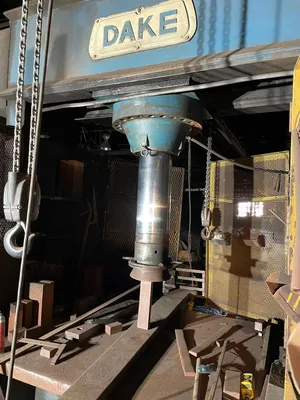 DAKE 923-335 Hydraulic & Molding Presses | Mohawk Machinery (2)