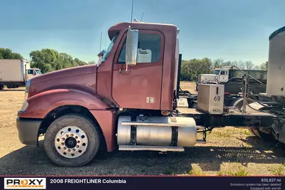Used 2008 FREIGHTLINER COLUMBIA Conventional trucks Wisconsin US | Proxy Equipment #1385052