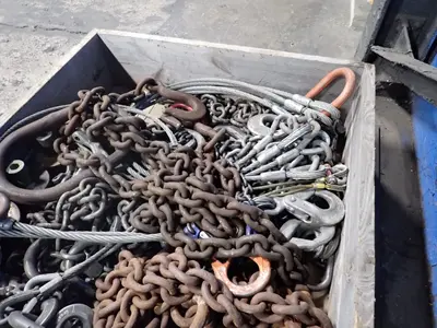 Crosby, Surlock Misc. Chains