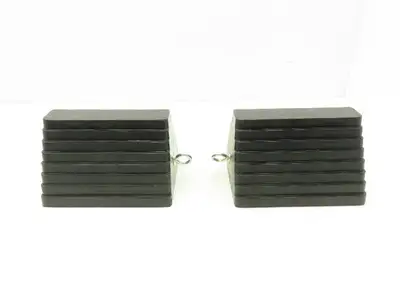Uline H-517 Wheel Chocks Black Rubber 9-3/4x8x6" Truck Loading Dock Lot of 4
