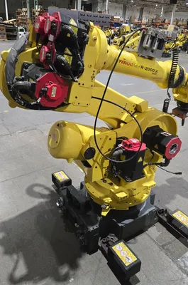 USED 2005 FANUC R2000IA/165F