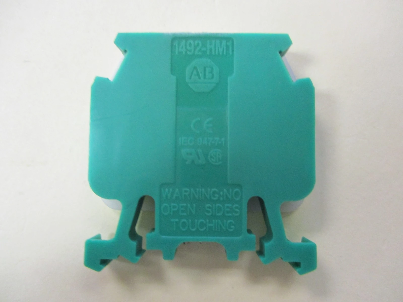 USED Allen-Bradley 1492-HM1