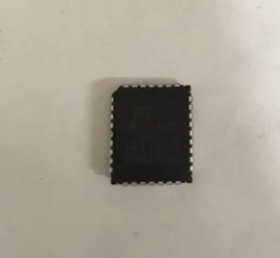 STMicroelectronics  M27C4001- 10C1 SINGAPORE