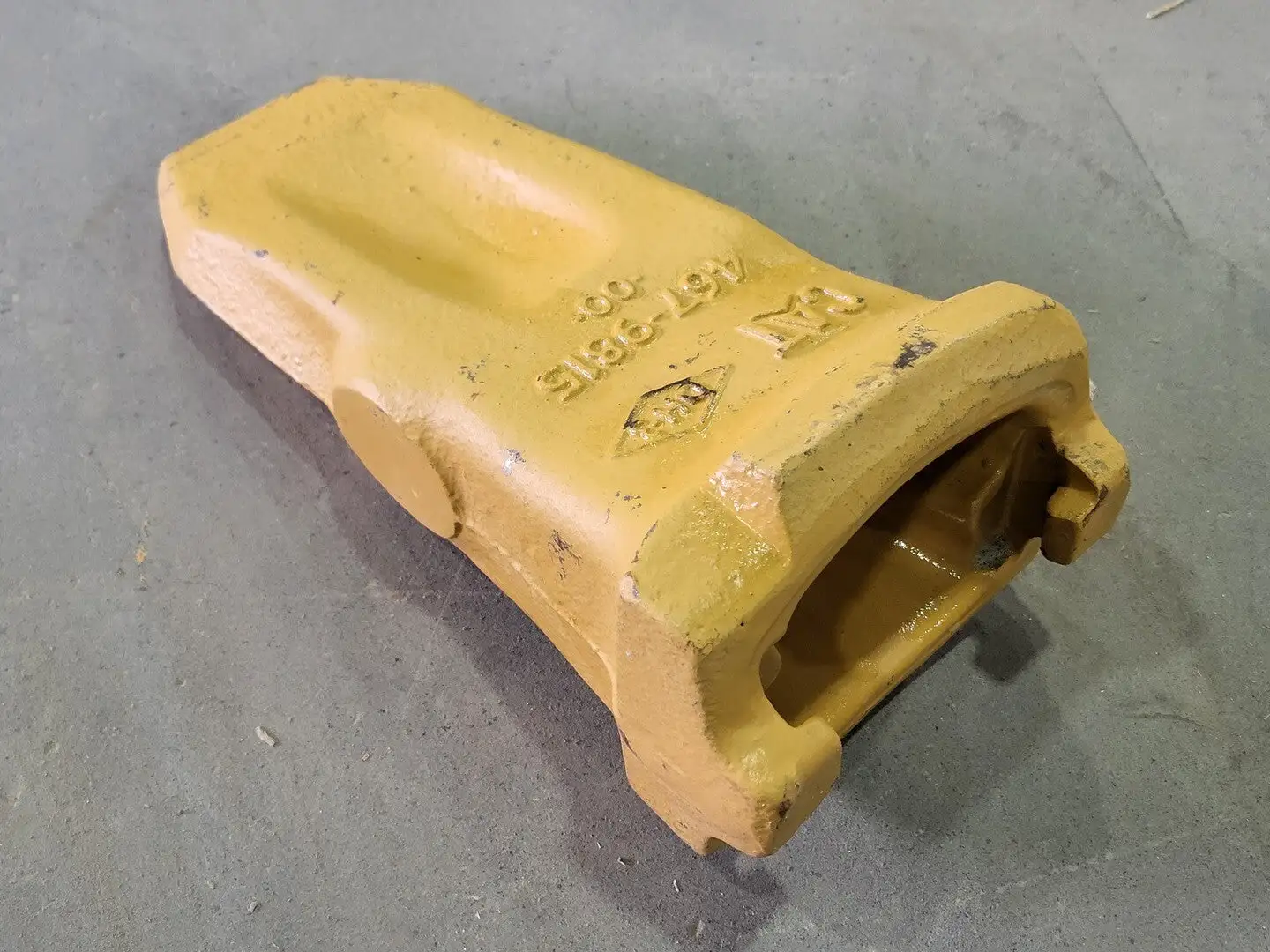 USED CATERPILLAR 467-9815
