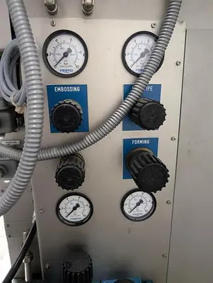 Klockner model EAS blister packager