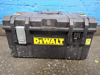 Dewalt 19" X 11" X 9" Tool Box