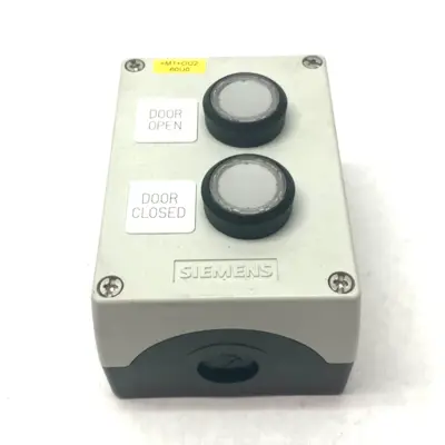 USED SIEMENS PUSHBUTTON ENCLOSURE ASSEMBLY W/ 2X WHITE ILLUMINATED PUSHBUTTONS