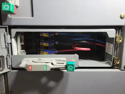 USED SQUARE D MODEL 6