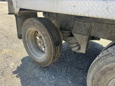USED 2012 KENWORTH T800