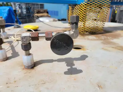 Fiber Glass Tank w/ Fittings