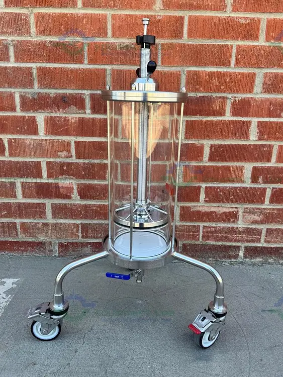 Used CYTIVA / GE / PHARMACIA BPG 200 / 500 CHROMATOGRAPHY COLUMN CHIPPED GLASS Columns California US | Equipment Lab #1354940