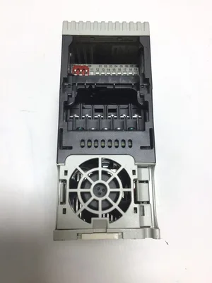 Allen Bradley PowerFlex 525 Series A Variable Frequency Drive  25B-E3PON104 1.5 KW