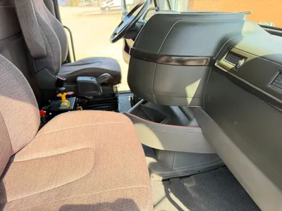 2023 VOLVO VNR300 Dump Trucks | Platinum Group (27)
