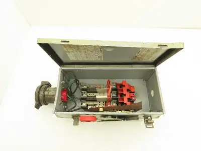 Cutler-Hammer Heavy Duty Safety Switch Enclosure 60A 600V 3Ph Nema 12