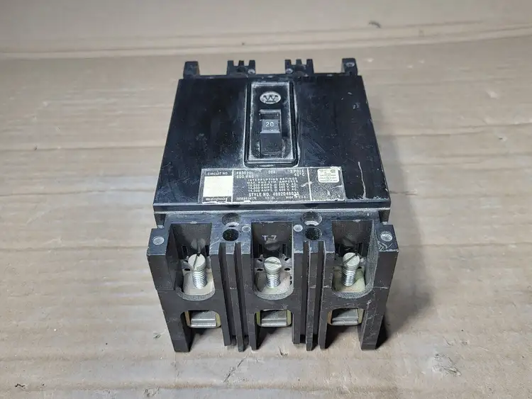 Used WESTINGHOUSE FB3020L Switchgears British Columbia CA | Lenmark #409170