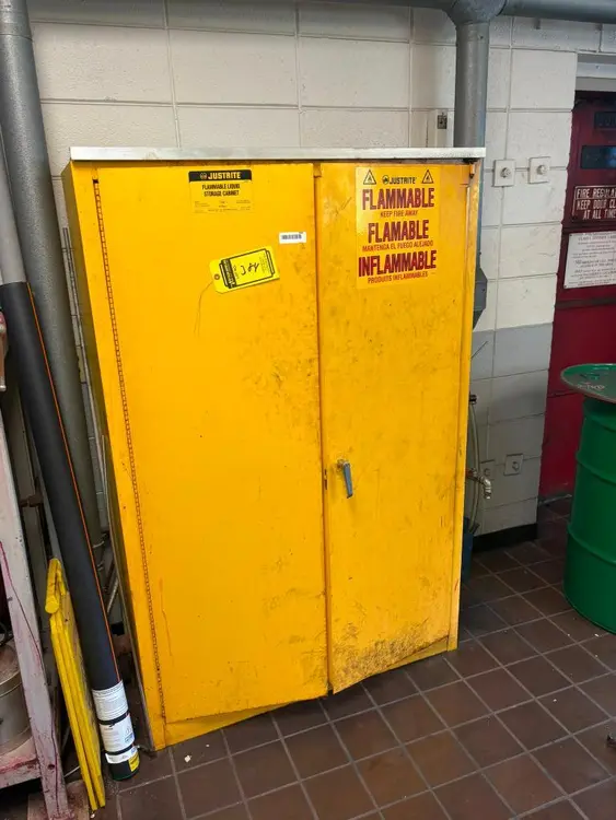 Used _UNKNOWN_ _UNKNOWN_ Hazardous Storage Units Ohio US | Myron Bowling Auctioneers Inc #1504681
