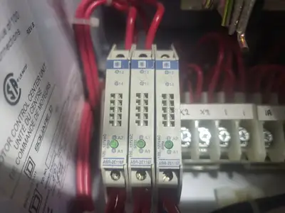 USED SQUARE D MODEL 6