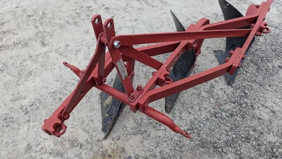 USED MASSEY FERGUSON 62