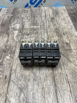 Used GENERAL ELECTRIC TXQB2125 Circuit Breakers South Carolina US | ESS Industrial Equipment Sales #1251368