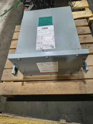 USED HAMMOND POWER SOLUTIONS C3FF006KBS