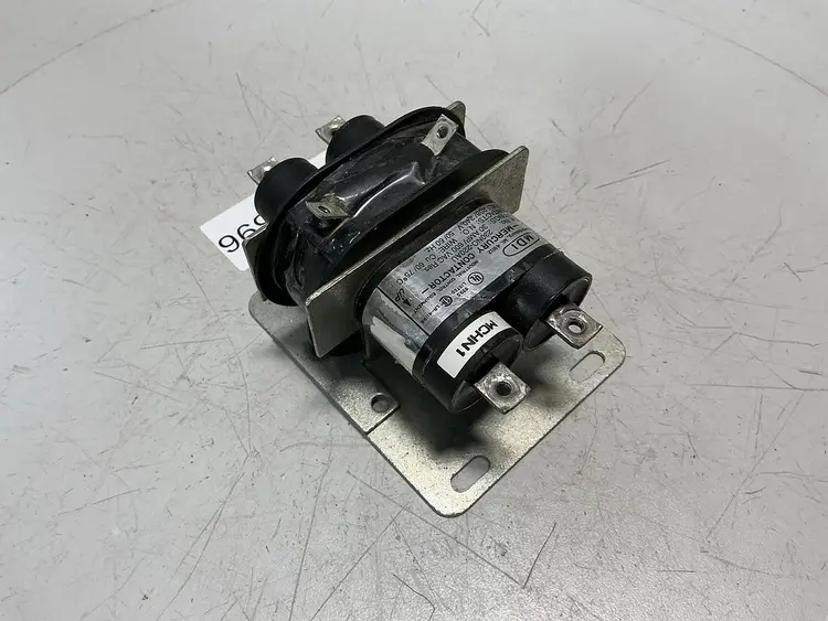 Used MDI 230NO-220AU PLC Contactors Michigan US | Ideal Machinery #689018