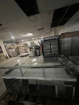 Used OSCARTEK F103T SRV200 Display Refrigerators Florida US | BAM Discount Restaurant Equipment #1384811