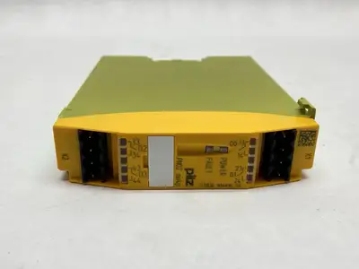 Used PILZ EXPANSION MODULE 4-DIGITAL OUTPUTS 6A 773536 PLC Expansion Units | Maverick Industrial Sales #1099047