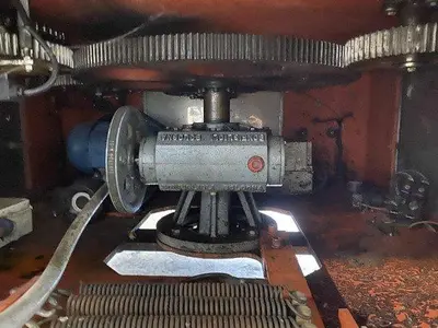 C&G Front & Back Bottle Labeller