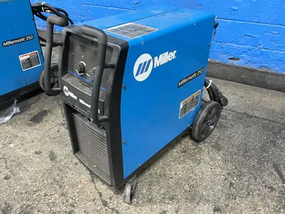 Used MILLER MILLERMATIC 252 Mig Welders Ohio US | HGR 24 #1521299