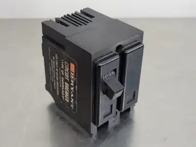 Used BRYANT QP240 Switchgears British Columbia CA | Lenmark #244579