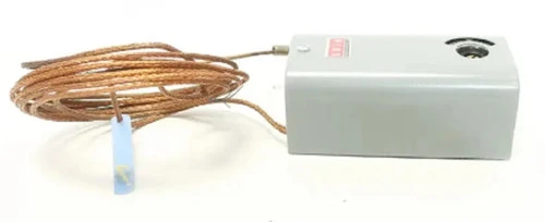 Johnson Controls A19ADC-10C Remote Bulb Temp Control, 200/550F, Manual Reset [New]
