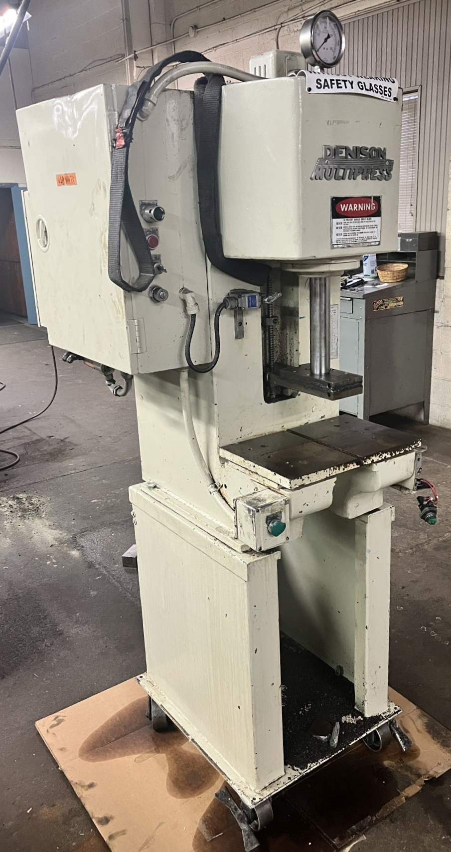 USED DENISON MULTIPRESS DENISON MULTIPRESS R065LC204FSD210D266A12A201S220 PRESS