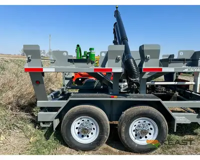 Used TRAVIS _UNKNOWN_ Seed Tenders Iowa US | Keast Enterprises #1360482