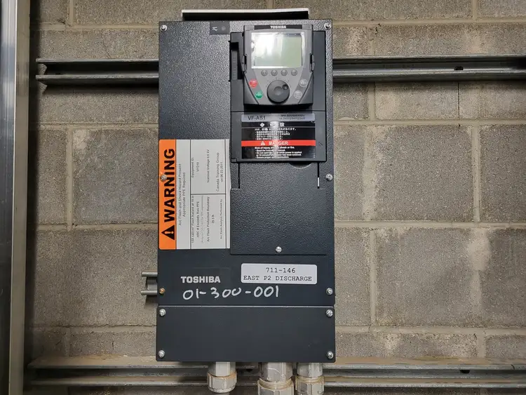Used TOSHIBA VFAS1-6220PL-HN Switchgears British Columbia CA | Lenmark #240606