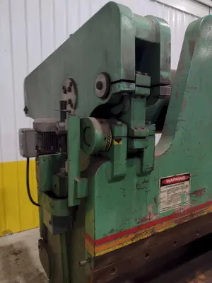 250 TON X 12' ACCURPRESS MODEL #725012 HYDRAULIC PRESS BRAKE: YOBRO #24251