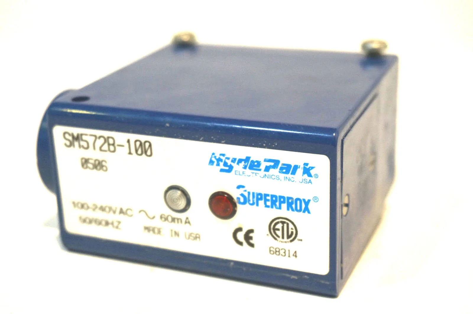USED HYDE PARK SM572B-100 ULTRASONIC SENSOR SM572B100