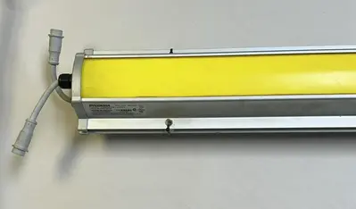 USED SYLVANIA LED-IL/54/UNV/747/24