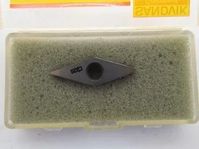 Sandvik VBMW 16 04 08 S01020 VBMW 332S0320 Carbide Turning Insert Grade CB20
