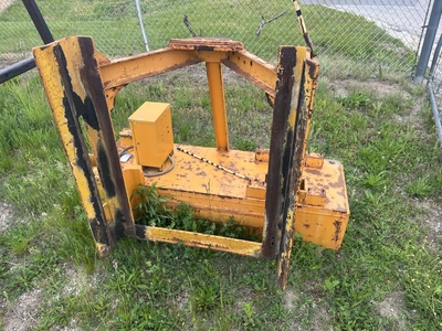 USED WALKER PE-2C66 3,000LB MAGNET