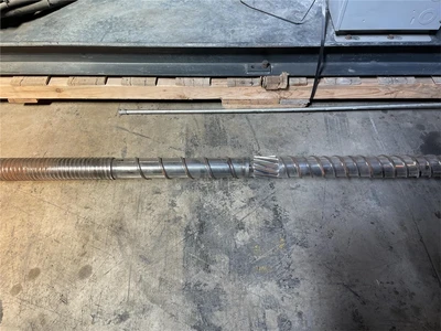 USED CINCINNATI MILACRON APEX 3.5