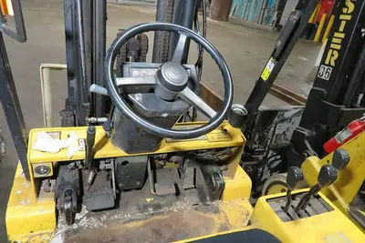 USED 1992 CAT V50E