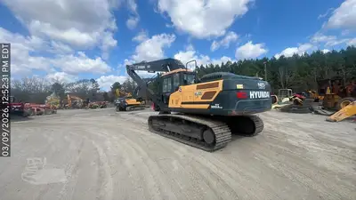 Used 2024 HYUNDAI HX300A LR Crawler Excavators North Carolina US | National Equipment Dealers #1422323
