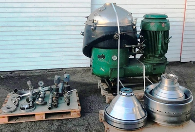 (2) Westfalia SAMN 15007 oil concentrators, 316SS.